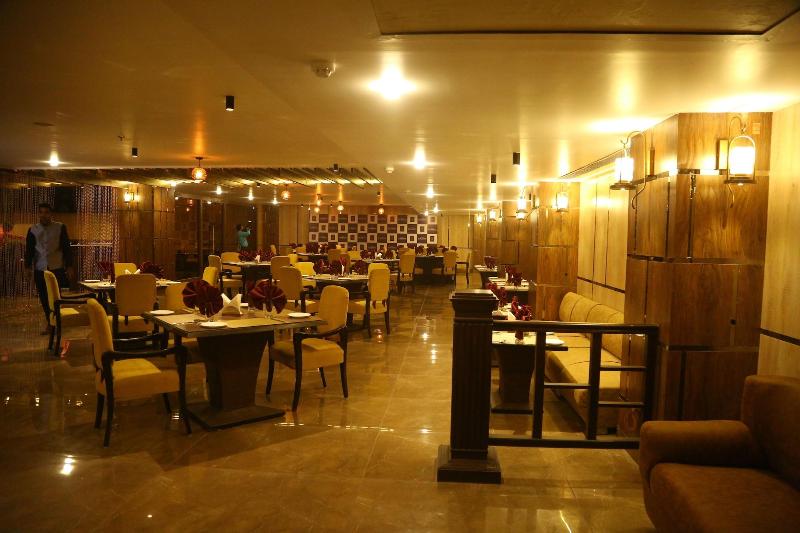 Hotel Harmony Inn