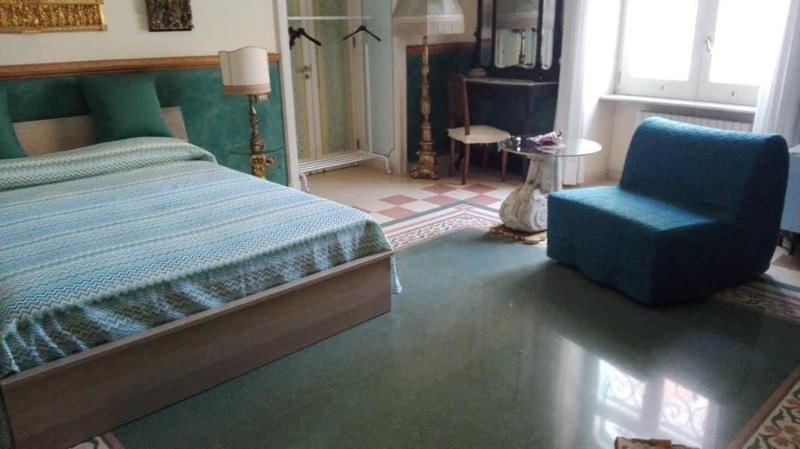 B&B Flora House image