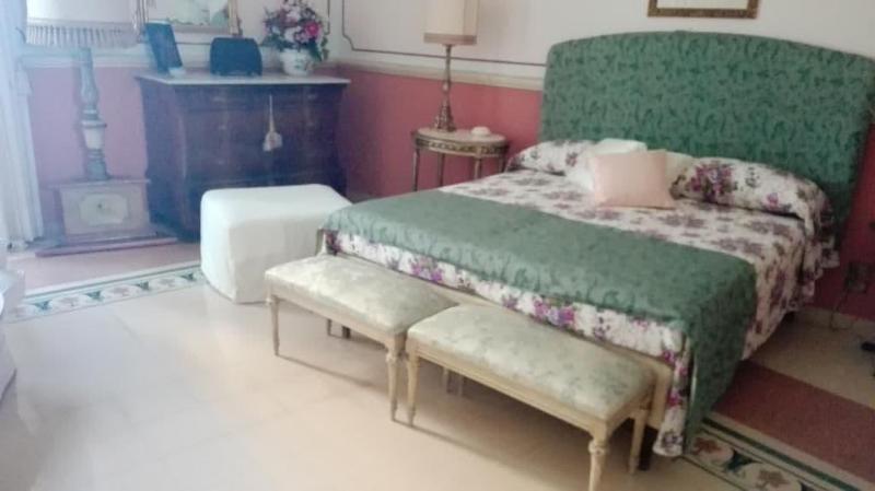 B&B Flora House image