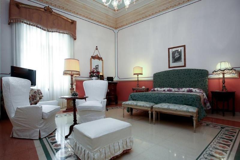 B&B Flora House image