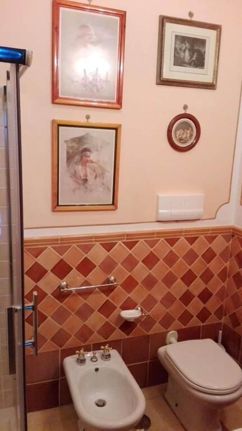 B&B Flora House image