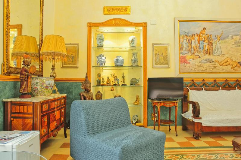 B&B Flora House image
