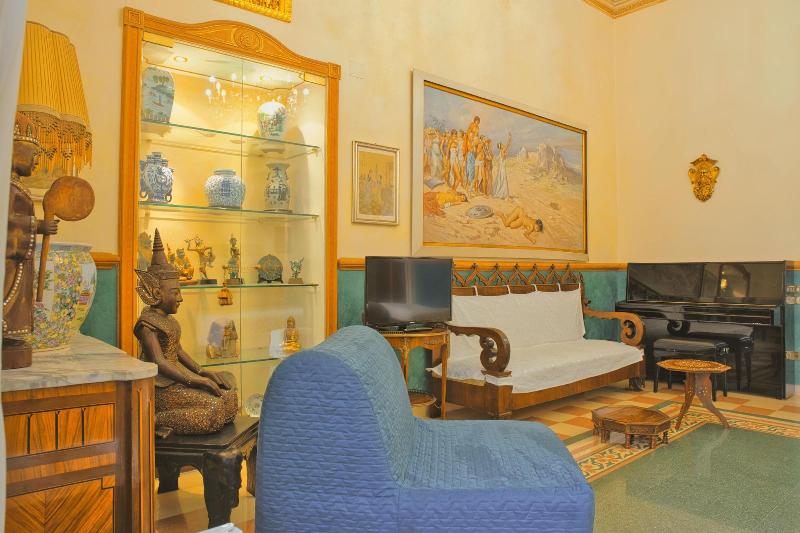 B&B Flora House image