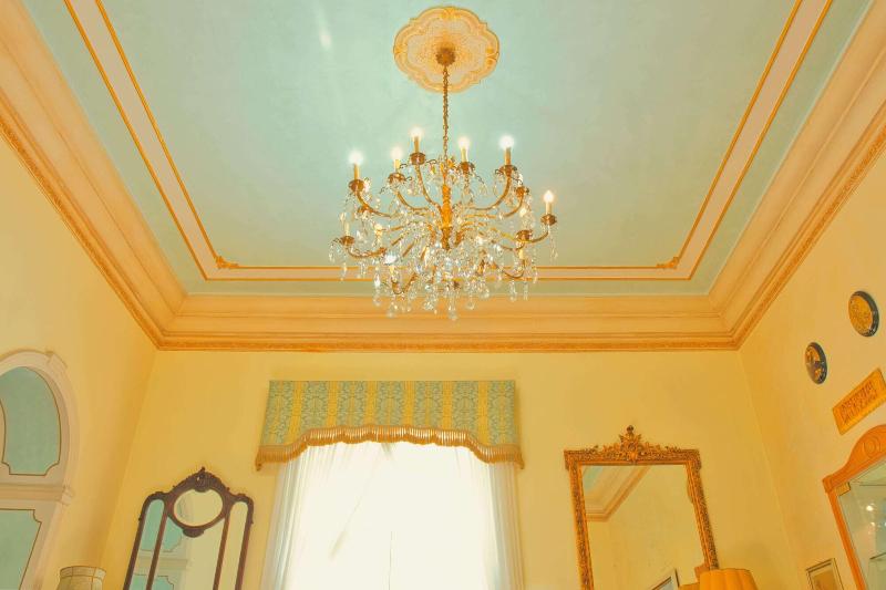 B&B Flora House image