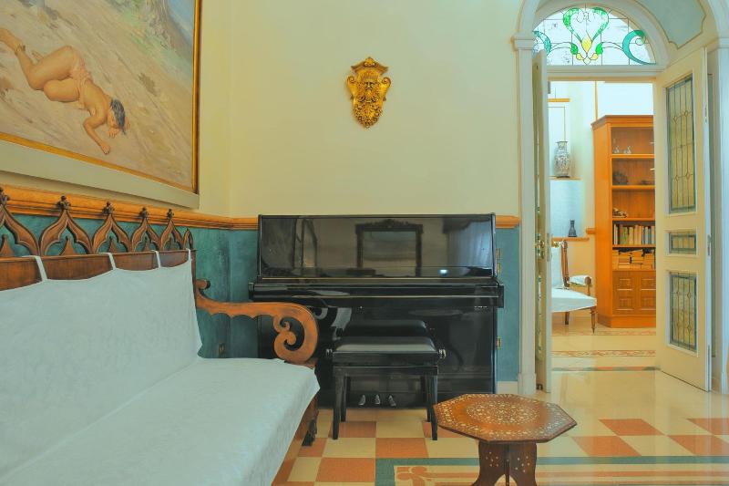 B&B Flora House image