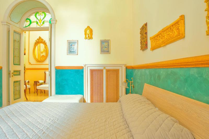 B&B Flora House image