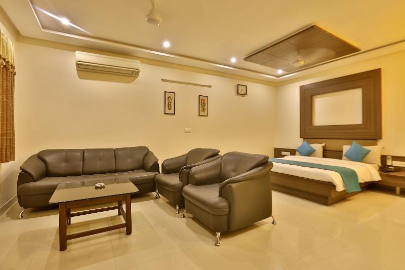 Hotel Kamran Palace image