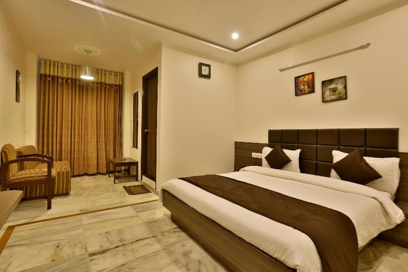 Hotel Kamran Palace image