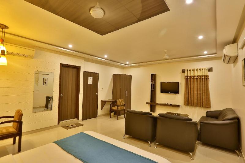 Hotel Kamran Palace image