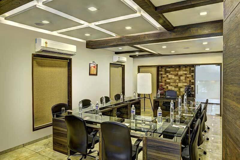 Hotel Aaram Orchard image