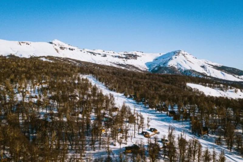 El Refugio Ski & Summer Lodge image