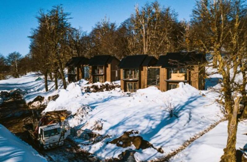 El Refugio Ski & Summer Lodge image