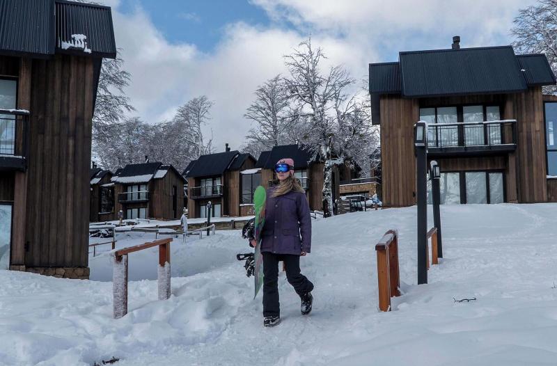 El Refugio Ski & Summer Lodge image