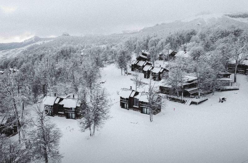 El Refugio Ski & Summer Lodge image