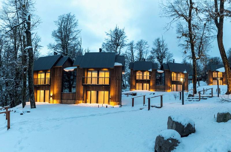 El Refugio Ski & Summer Lodge image