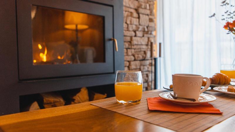 El Refugio Ski & Summer Lodge image