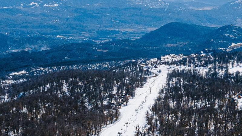 El Refugio Ski & Summer Lodge image