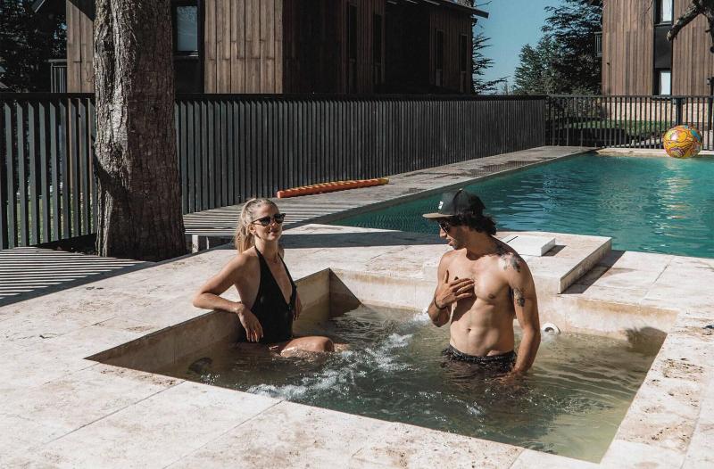 El Refugio Ski & Summer Lodge image