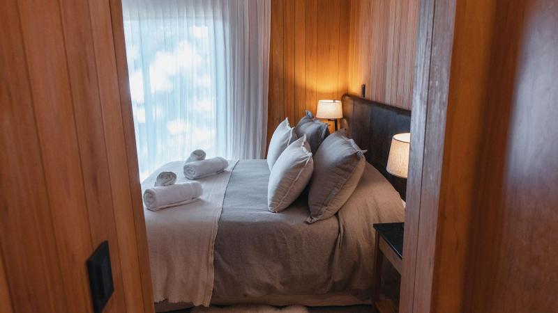 El Refugio Ski & Summer Lodge image