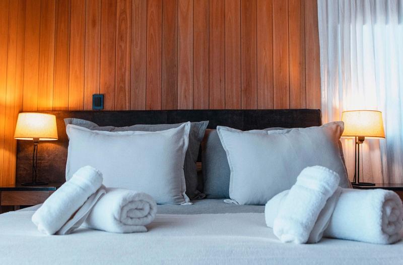 El Refugio Ski & Summer Lodge image