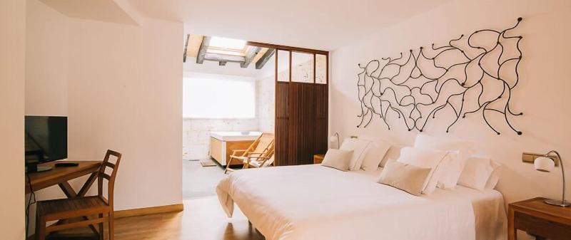 Hotel Quercus Tierra image