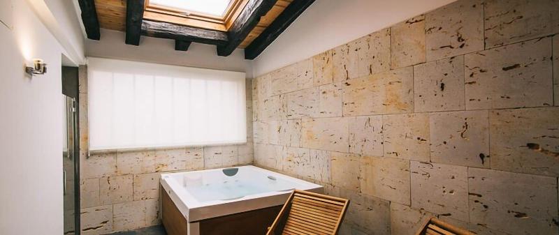 Hotel Quercus Tierra image