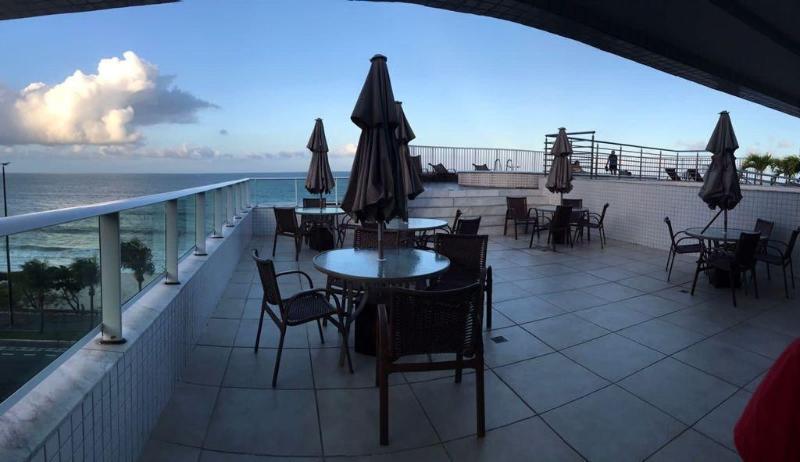 Happy Hotel ManaÃ­ra image
