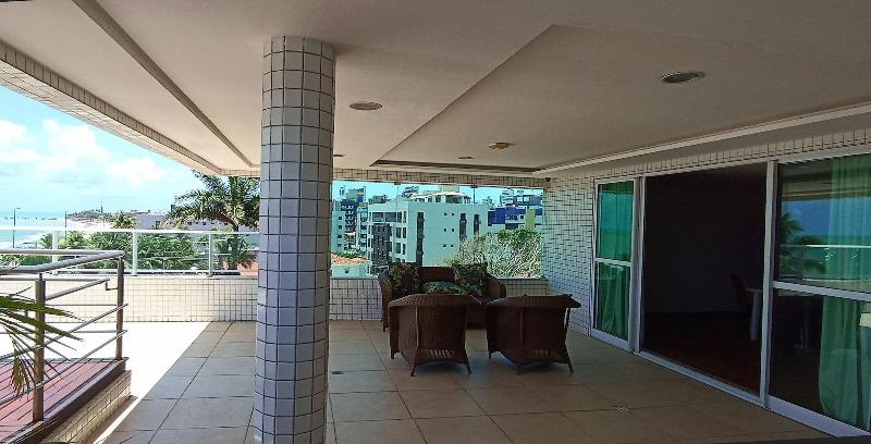 Happy Hotel ManaÃ­ra image