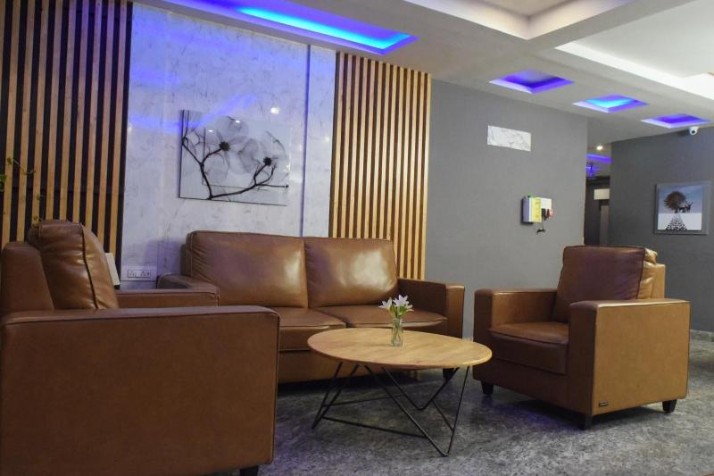 Air Avenue Hotel image