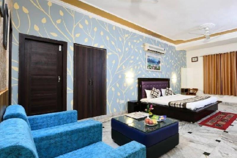 Hotel Chanakya image