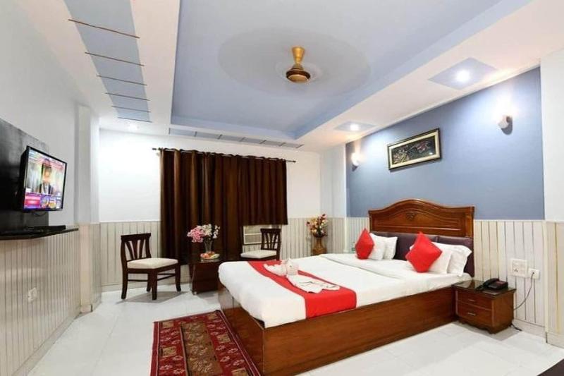 Hotel Chanakya image