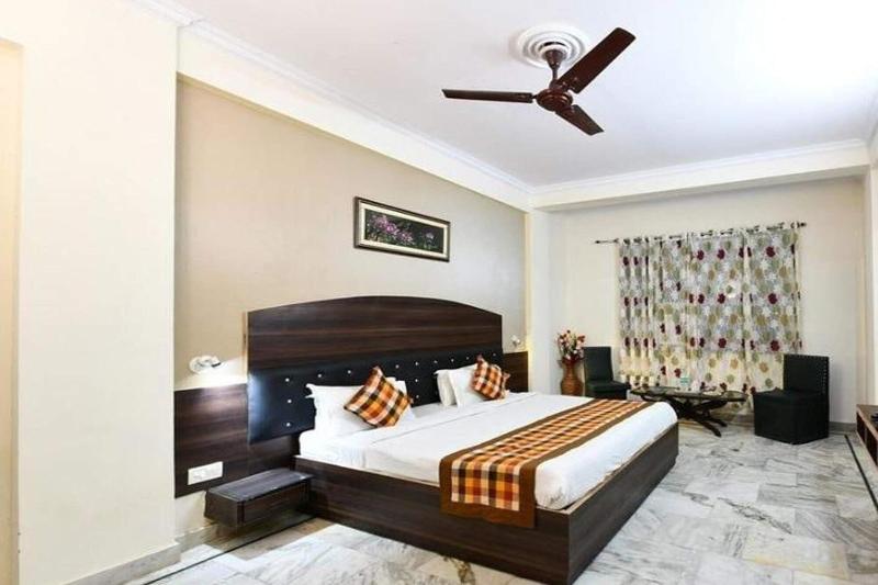 Hotel Chanakya image