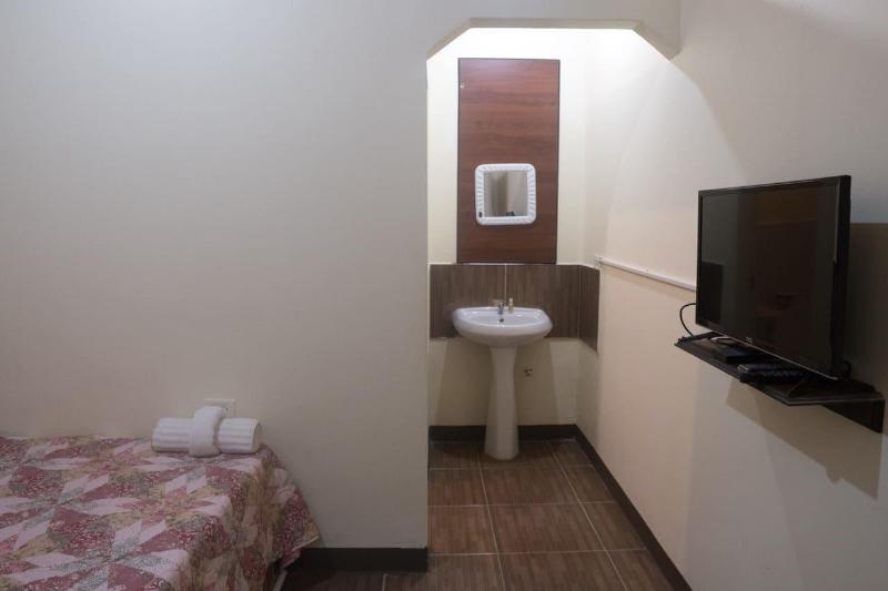 Studio 27 Inn image
