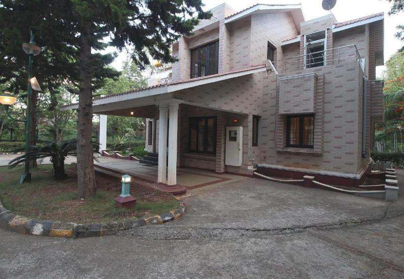Temple Tree Residence