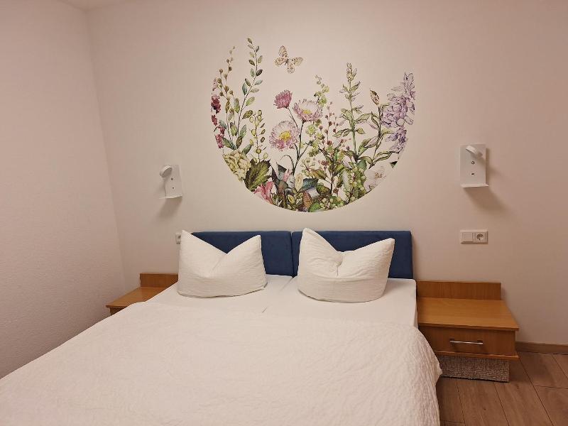 Hotel am Schloss image