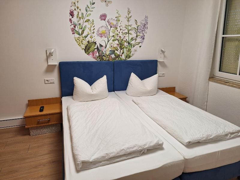 Hotel am Schloss image