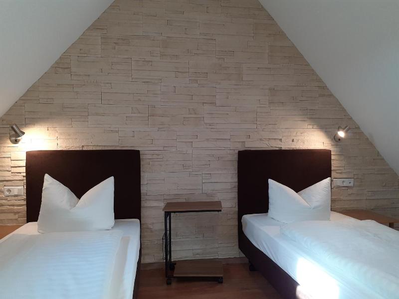 Hotel am Schloss image