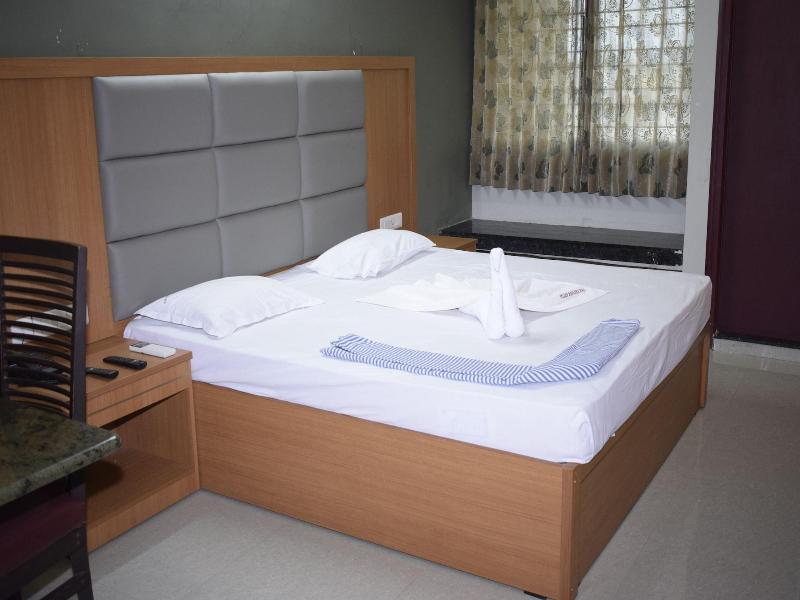 Hotel Vijay Krishna image