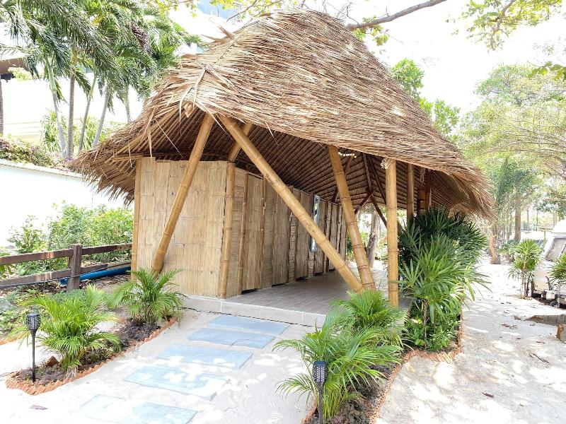 Beach House Camp image