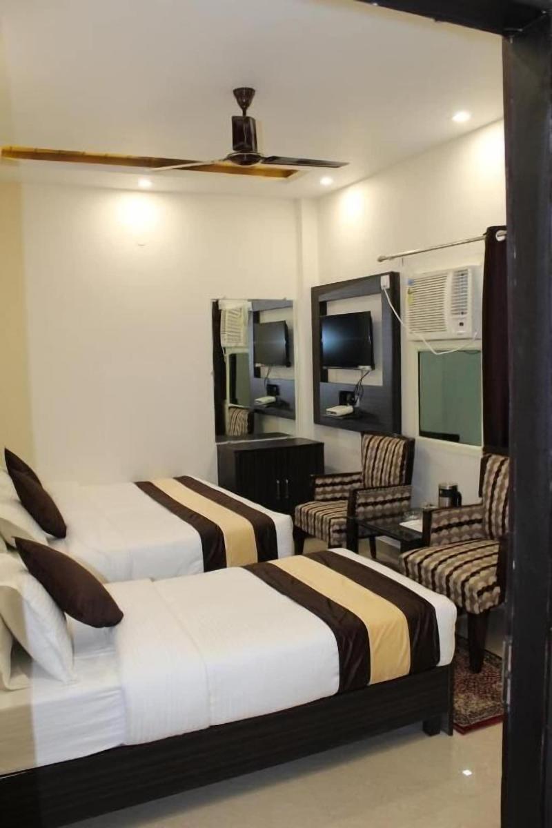 Hotel Gopal image
