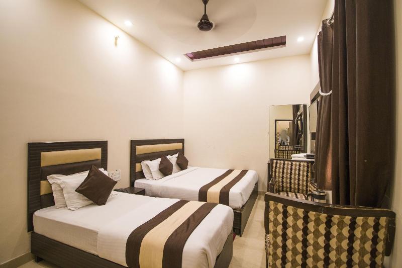 Hotel Gopal image