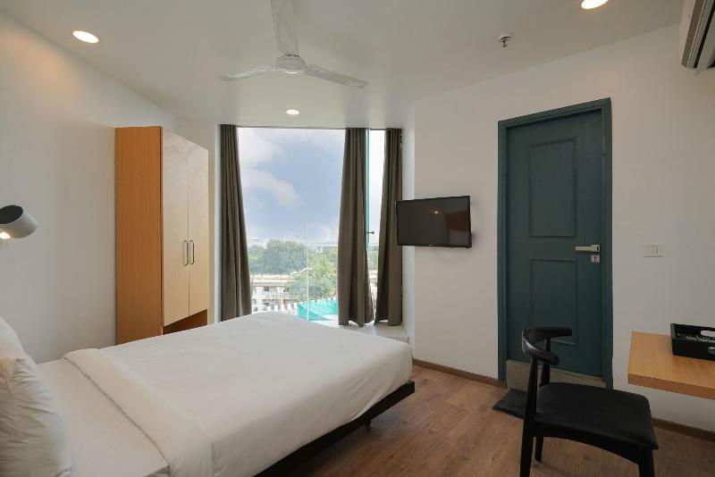 Octave Uptown Suites image