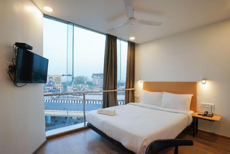 Octave Uptown Suites image