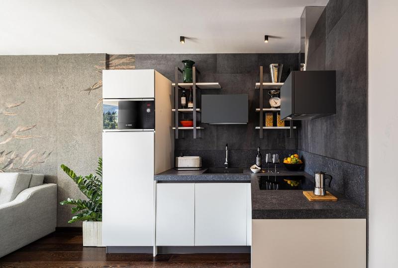 Aris Apartments - TonelliHotels image
