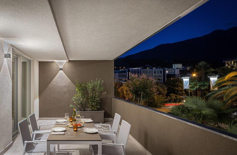 Aris Apartments - TonelliHotels image