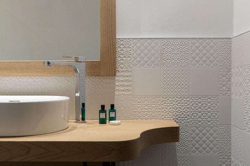 Aris Apartments - TonelliHotels image