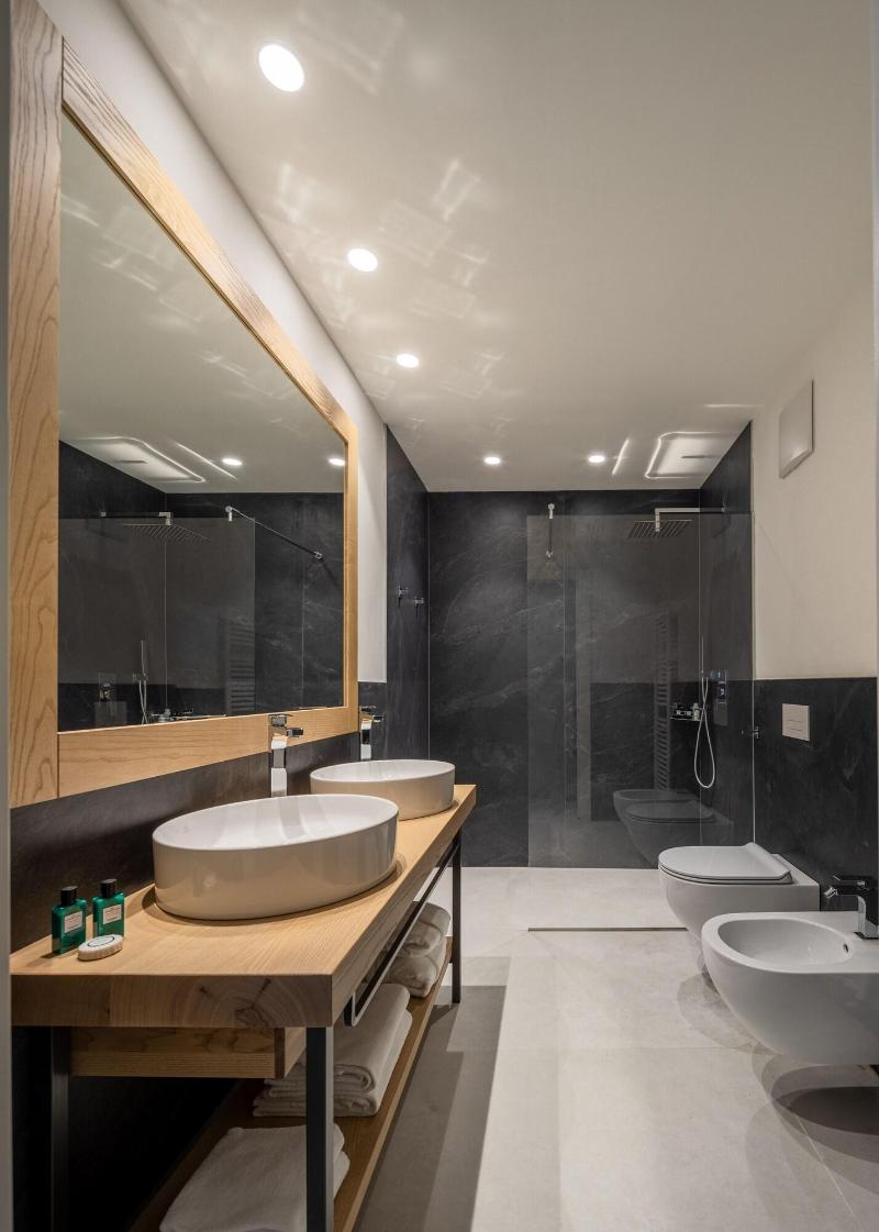 Aris Apartments - TonelliHotels image