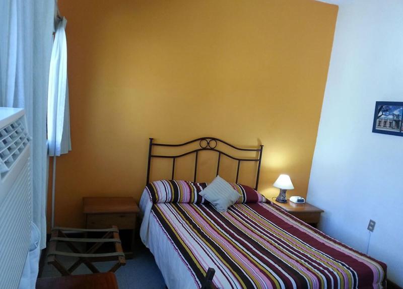 Hotel Casa Flores De Tikal image