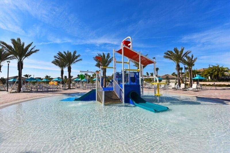 1521mc Amazing Champions Gate 8 Bedroom 5 Bed image
