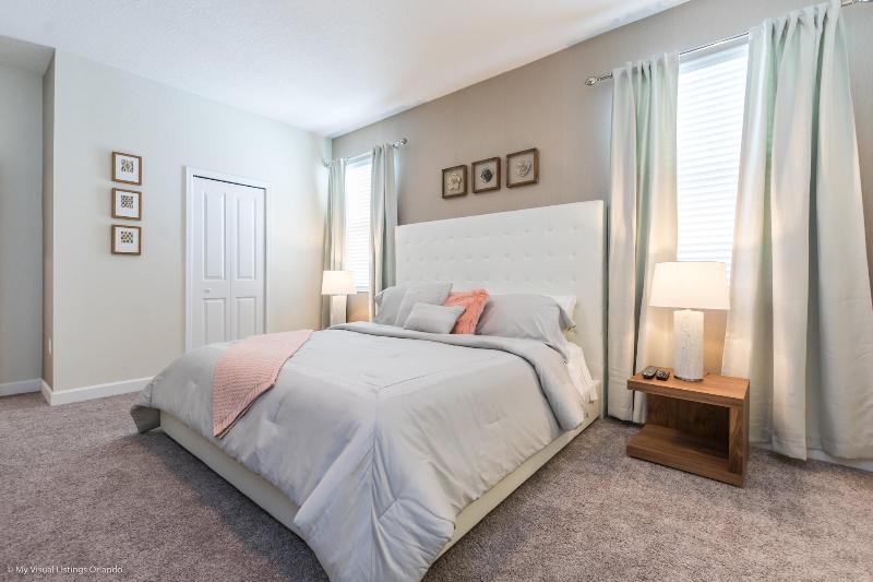 1521mc Amazing Champions Gate 8 Bedroom 5 Bed image